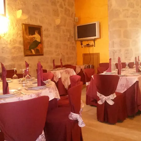 호텔 Senorio De Olmillos