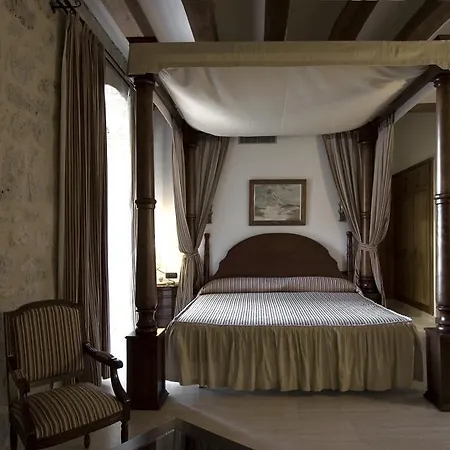 호텔 Senorio De Olmillos