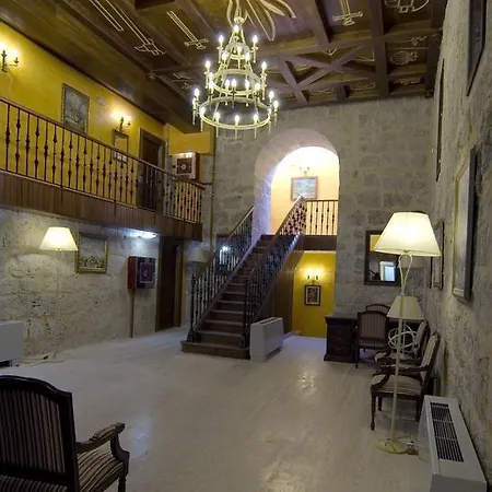 호텔 Senorio De Olmillos 4*