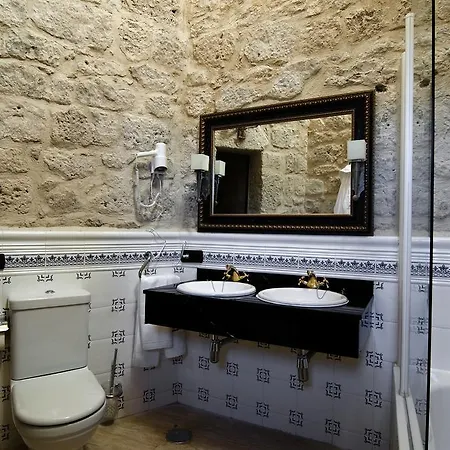 호텔 Senorio De Olmillos 올밀로스데사사몬