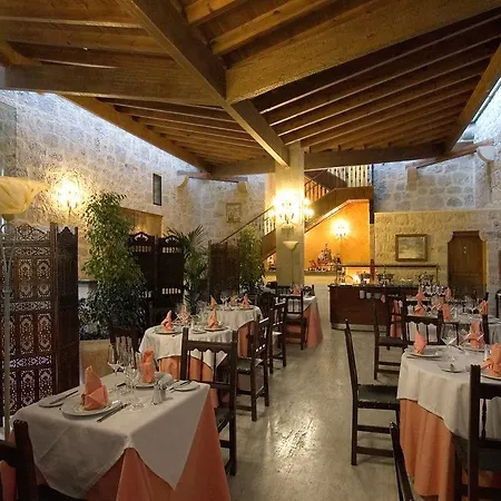 Senorio De Olmillos 호텔 4*