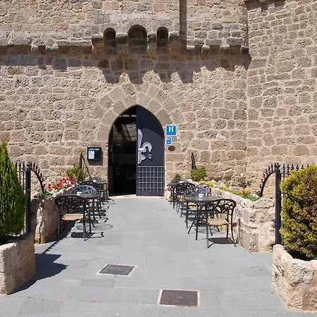 호텔 Senorio De Olmillos 4*